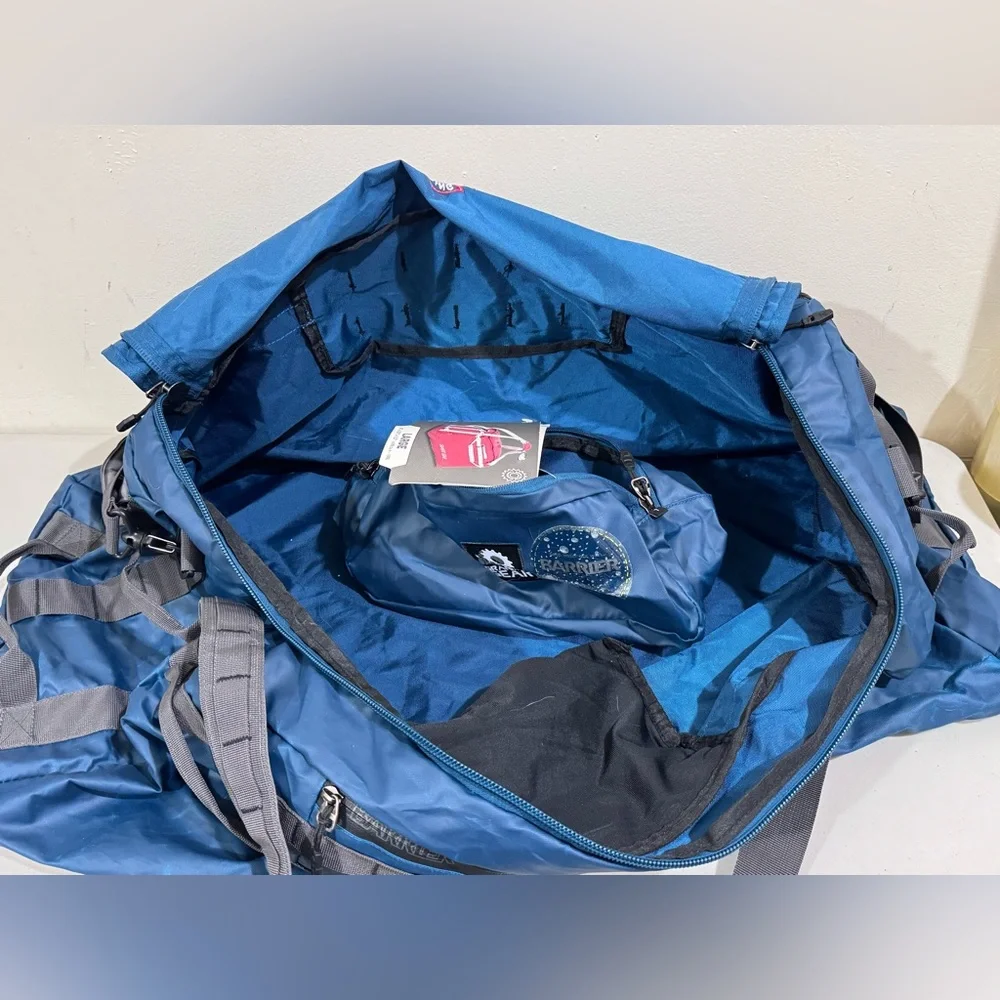 Tobi Navy and Charcoal Duffel Bag